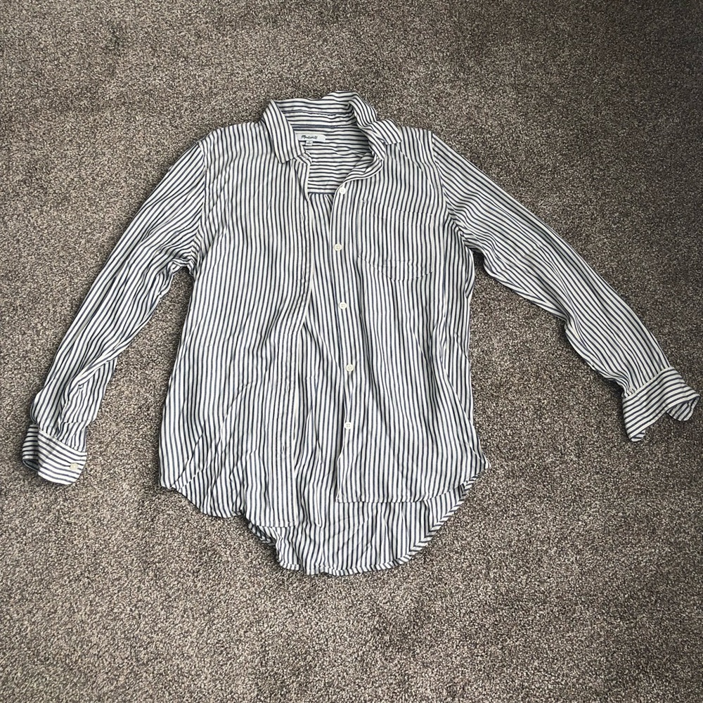 Madewell Drapey Boyfriend Button Down